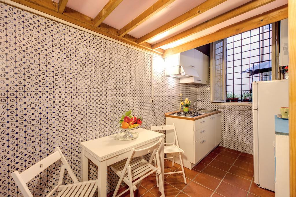 شقة Casa Savelli روما المظهر الخارجي الصورة