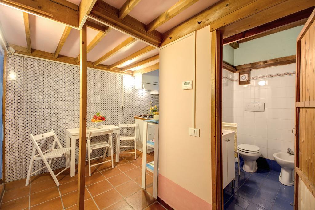 شقة Casa Savelli روما المظهر الخارجي الصورة